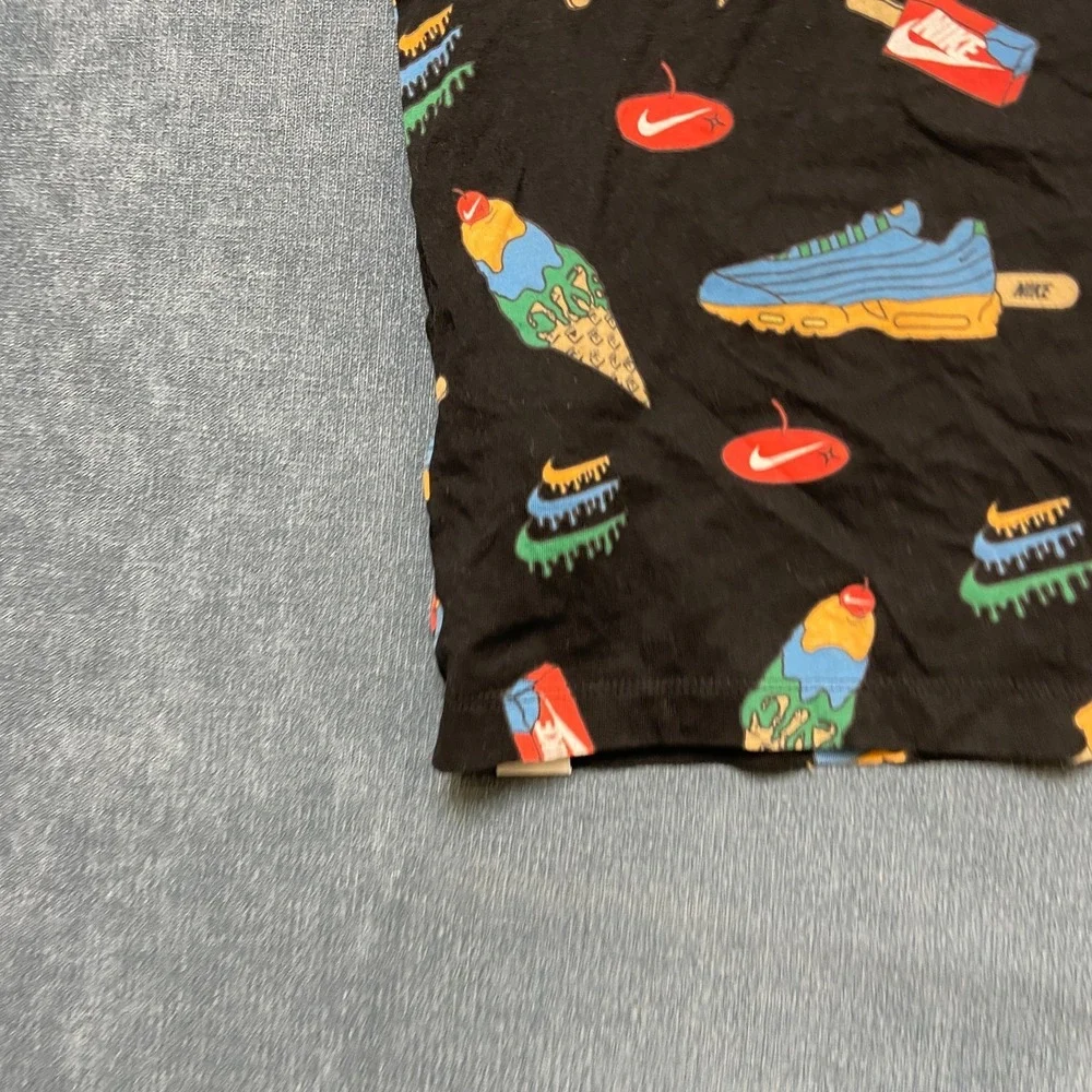 Nike T-Shirt Kids Small Black Ice Cream Print Short Sleeve Crew Neck Casual Wear